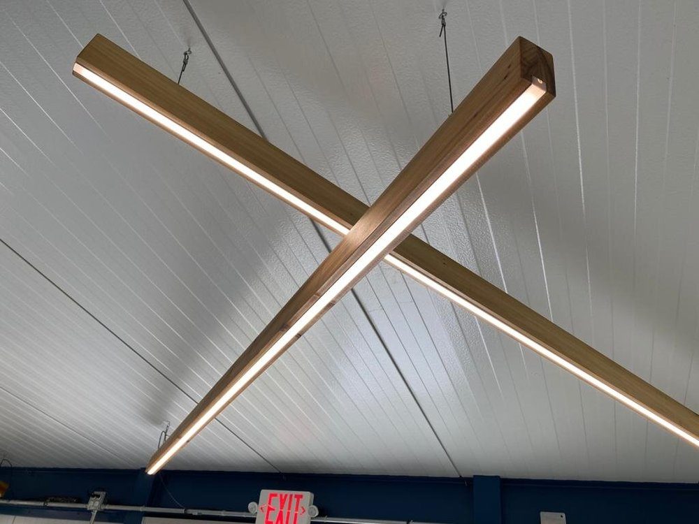 Linear pendant lighting